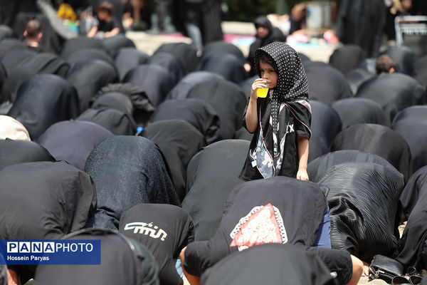 عاشورای حسینی در دانشگاه تهران