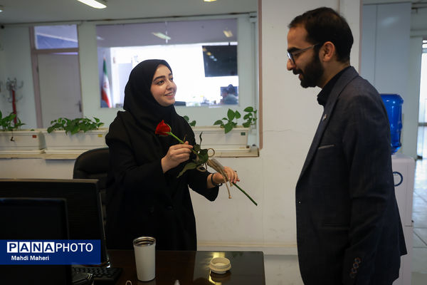 بازدید رئیس باشگاه دانش پژوهان جوان از خبرگزاری پانا