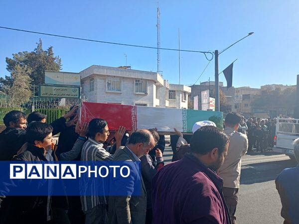 شهید گمنام در کاشمر تشیع شد