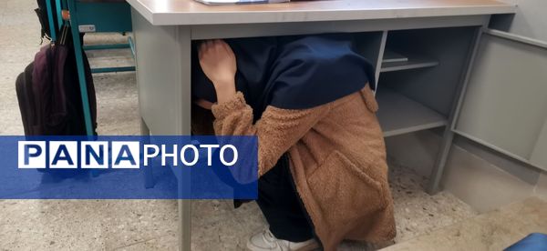 بیست و هفتمین مانور زلزله سراسری در دبیرستان یغمای نیشابوری(وکیلی۳)