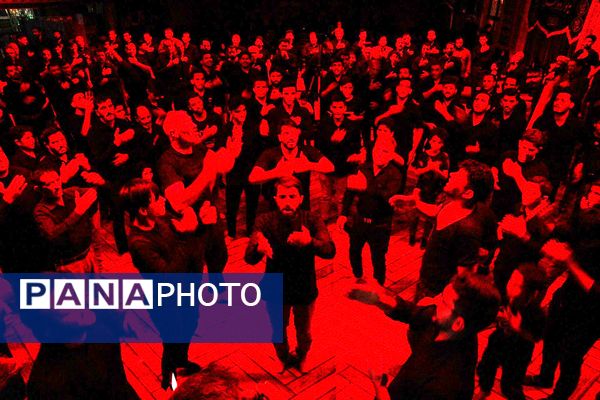 مراسم سوگواری ابا عبدالله در هیات رزمندگان اسلام شهرستان خرامه 