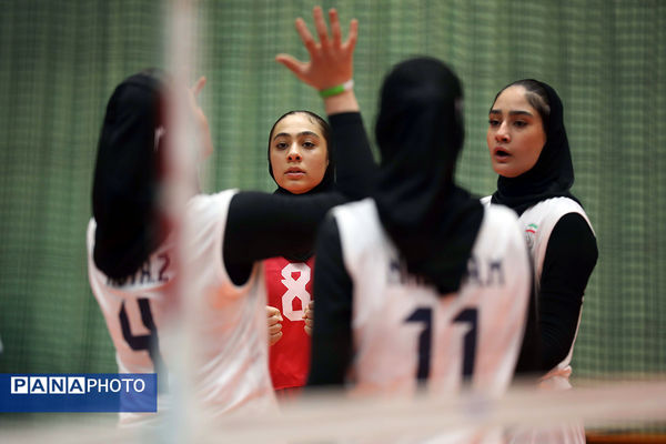 مسابقات دانش آموزی والیبال زیر 15 سال قهرمانی جهان - دختران  (ایران - شیلی)