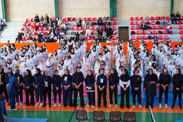 مسابقات قهرمانی کشور بانوان کیوکوشین کاراته تزوکا در اهر، برندگان خود را شناخت