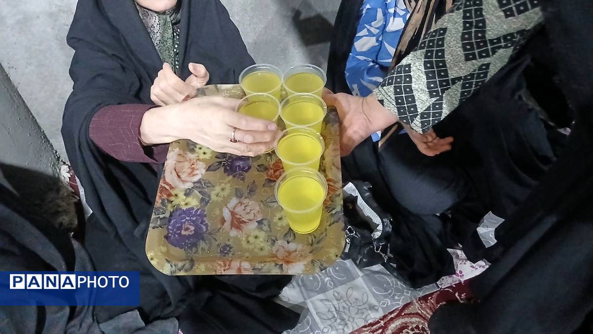 اجتماع زنان روستای مارکده برای نماز استغاثه حضرت زهرا(س)