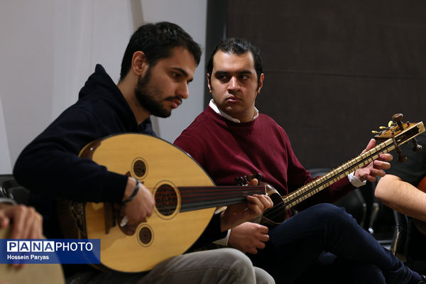 تمرین ارکستر سازهای ایرانی با عنوان «راهی بزن»