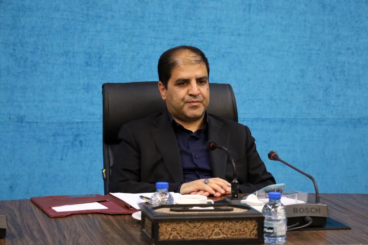 دانش‌آموزان نمایندگان ما در مدارس هستند