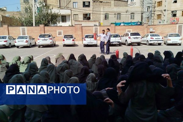 یادگیری ایمنی با قهرمانان آتش نشان