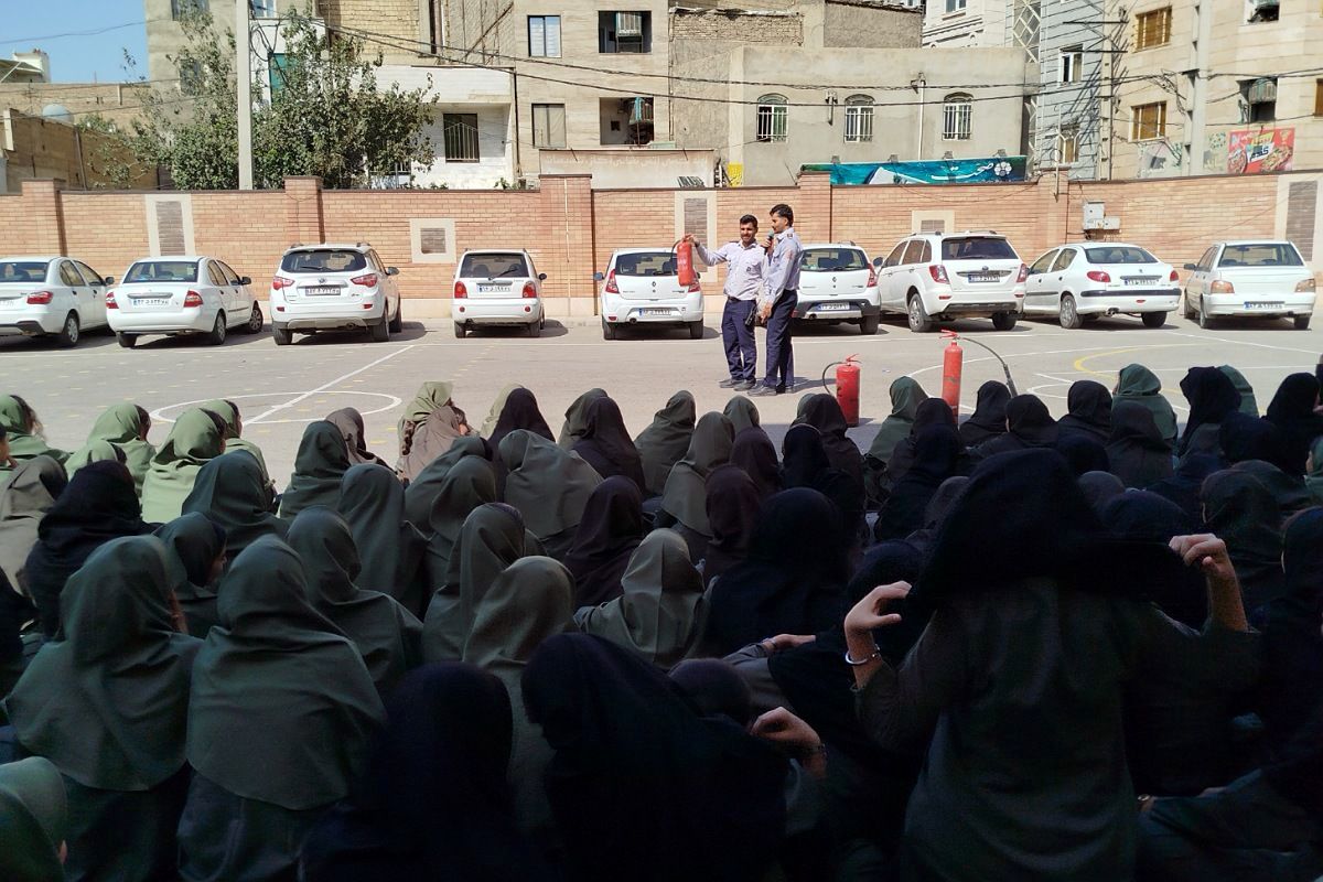 یادگیری ایمنی با قهرمانان آتش نشان