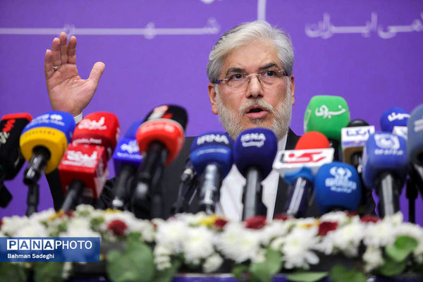 نشست خبری وزیر علوم، تحقیقات و فناوری