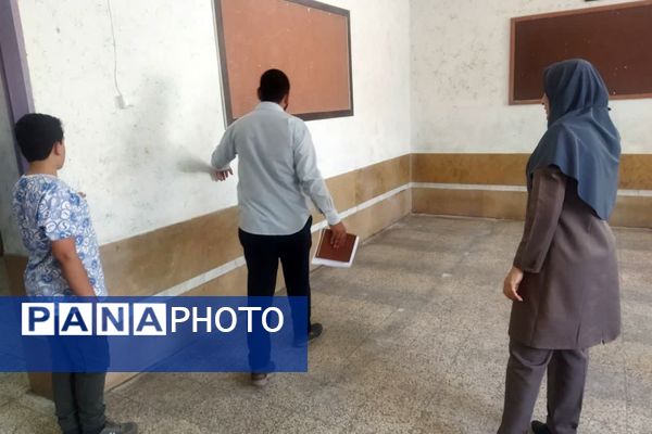 بازدید گروه جهادی از مدارس کم برخوردار ناحیه ۴ شیراز در جهت تحقق عدالت آموزشی 