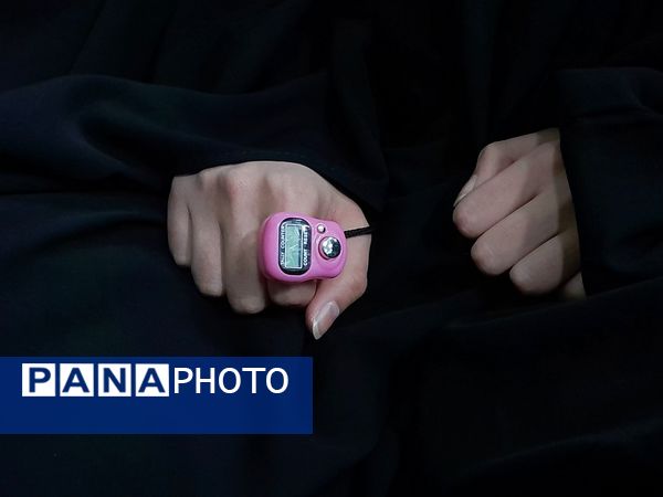 برگزاری محفل قرآنی در مدرسه‌ نمونه دولتی سعدی شهرستان برخوار
