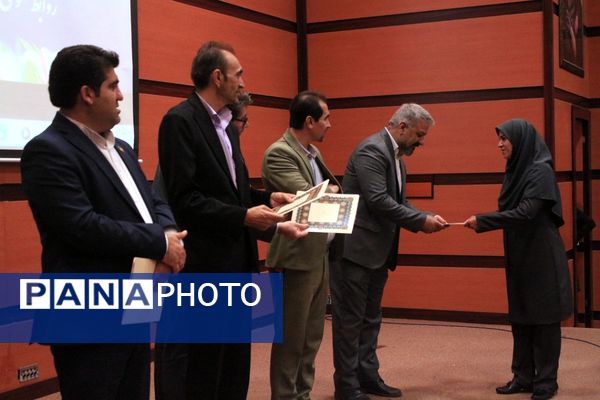 اختتامیه طرح‌ها و برنامه‌های آموزشی مقطع ابتدایی در بهارستان‌دو