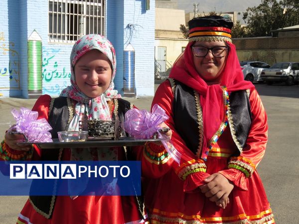 گرامیداشت روز عصای سفیدو هفته پارالمپیک در مدرسه استثنایی «پویا» کرج