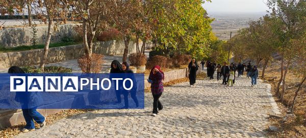 همایش همگانی پیاده‌روی خانواده بزرگ دانشگاه آزاد اسلامی شهرستان شیروان