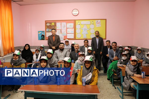 آیین آغاز توزیع منظم شیر در مدارس خراسان رضوی