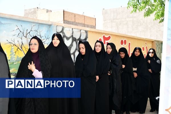  "سپاس معلم"  در مدرسه حاج حسن اسدی شهر فیض آباد مه‌ولات