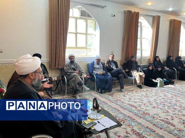 جلسه هماهنگی اعتکاف دانش‌آموزی در خاتم