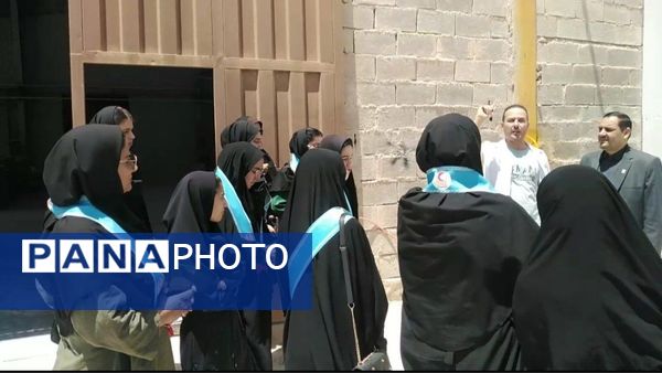 بازدید اعضای کانون دانشجویی دانشگاه آزاد کاشمر از کارخانه صنعتی بیسکوتو 