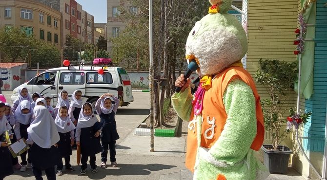 کاروان شادی و جشن روز کودک در ناحیه 7 مشهد