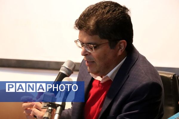 نشست هم‌اندیشی معلمان ژاپنی و یزدی