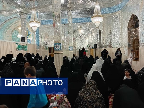 نماز جماعت در شب میلاد پیامبر اکرم (ص) و امام صادق (ع) در کاخک