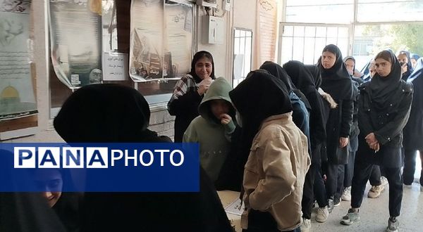  انتخابات شورای دانش‌آموزی در هنرستان کاردانش حافظ