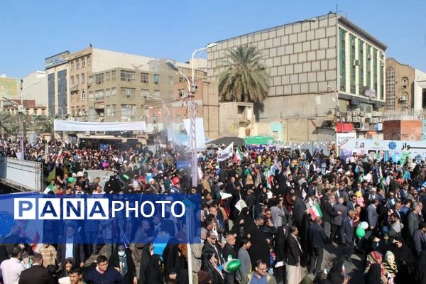 همبستگی و اقتدار خوزستانی‌ها در راهپیمایی 22 بهمن