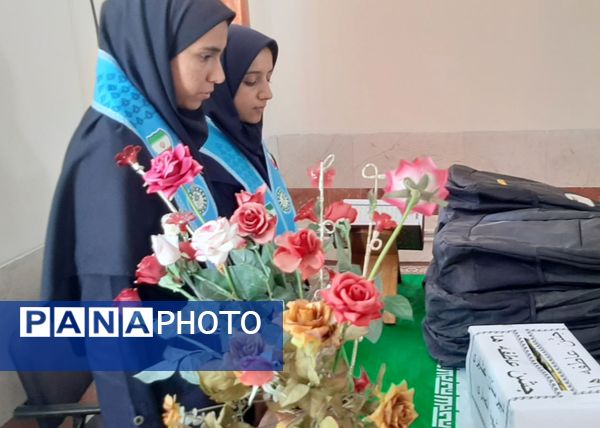 برگزاری جشن عاطفه‌ها در مدارس عشایری استان کرمان 