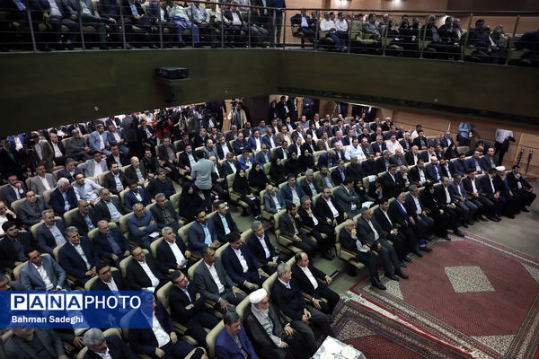 آیین تجلیل از فعالان طرح جهش تولید در دیم‌زارها