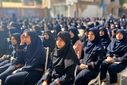 بخشندگی امام رضا باعث محبوبیتش شده است