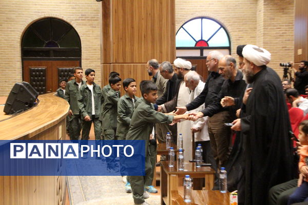 چهارمین سالگرد شهادت استاد طلبه مجاهد محمدحسین فرج نژاد و خانواده ایشان در یزد