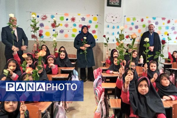 آیین باشکوه بازگشایی مدارس در سال تحصیلی ۱۴۰۵-۱۴۰۴ منطقه پردیس 