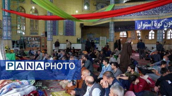 حضور پرشور دانش‌آموزان یاسوج در مراسم معنوی اعتکاف