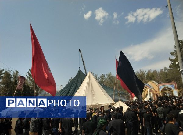 مراسم خیمه سوزان عصر عاشورا در بیرجند 