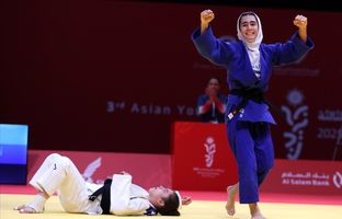 دختر جودوکار ایران طلایی شد/ ایستادن مهسا شکیبایی بر بام قاره کهن