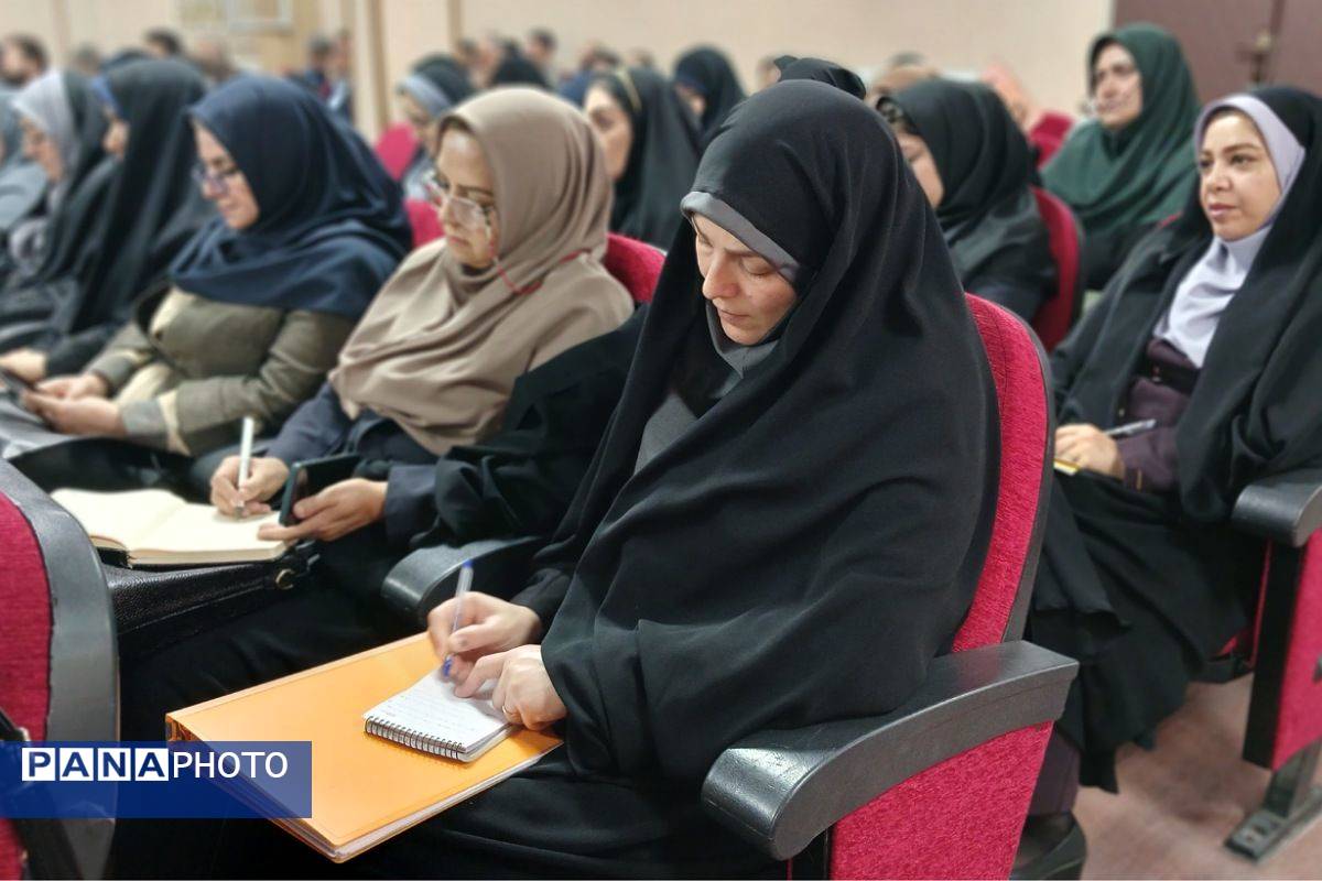 مدیران مدارس؛ رهبران تحول در مسیر عدالت آموزشی