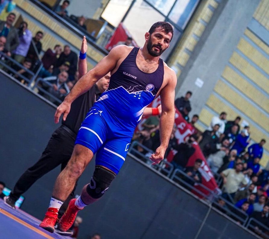 واکنش اتحادیه جهانی کشتی به بازگشت حسن یزدانی