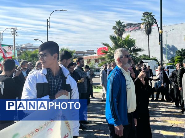 محمودآباد یکصدا علیه استکبار 