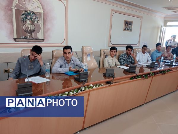 بازدید مدیرکل آموزش و پرورش استان مرکزی از اردوگاه امام خمینی(ره)