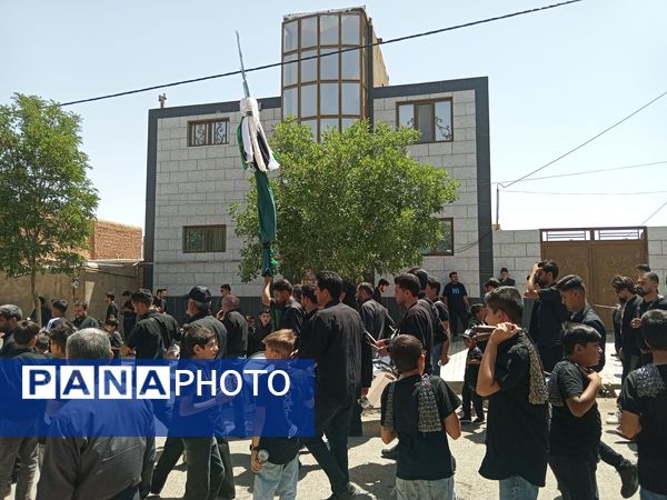 آیین تاسوعای حسینی؛ مردم رباطسنگ در سوگ علمدار کربلا