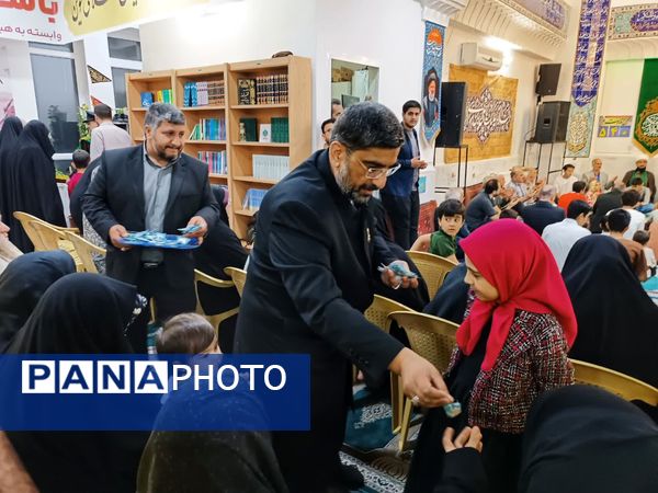 پرچم متبرک امام رضا (ع) در جشن ولادت امام رئوف در مسجد امام حسن عسکری (ع) بجنورد 