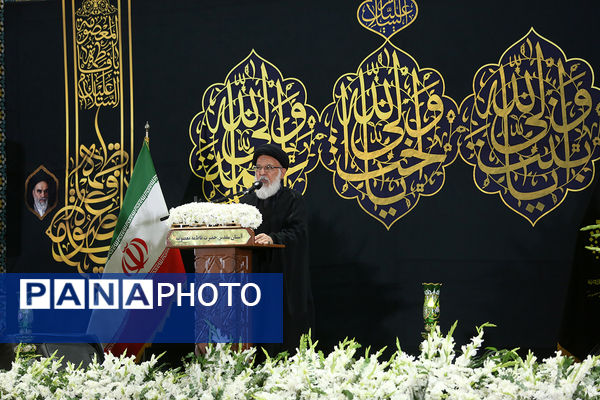 آیین شمعدان‌گردانی و خطبه خوانی شام رحلت حضرت معصومه(س)