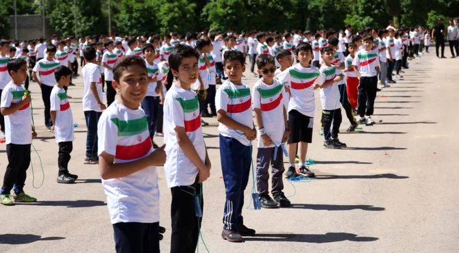 جشنواره  دوهزار و دویست  نفری طناب زنی
