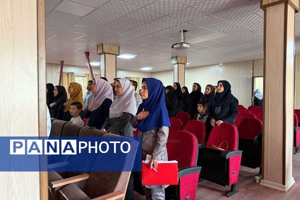 برگزاری نشست هماندیشی مراقبین سلامت با محوریت ارتقای سبک زندگی سالم در ملارد