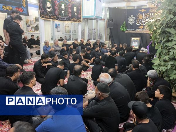 مراسم عزاداری و روضه خوانی عاشورا در شهر حسن آباد جرقویه