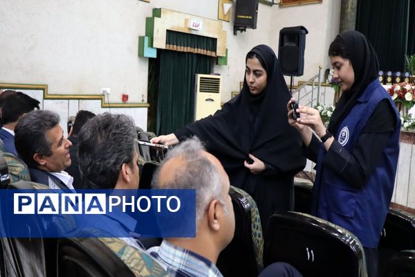 تجلیل از طلایه‌داران برتر تعلیم و تربیت ، آیین تقدیر از معلمین نمونه شهرستان پاکدشت 