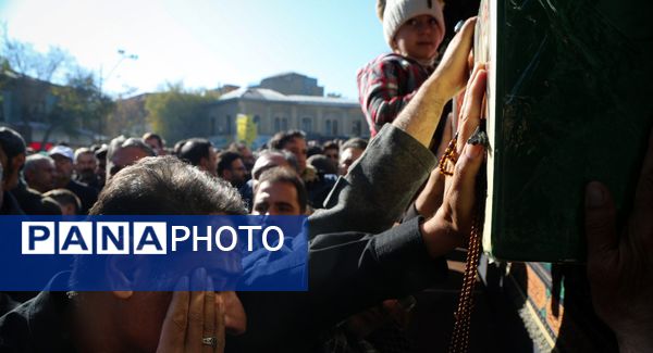 مراسم تشییع پیکرهای ۷ شهید گمنام در کرمانشاه