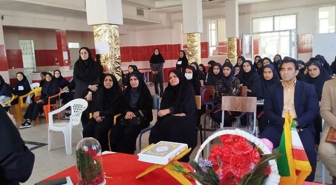 انتخابات همیاران مشاور در دبیرستان شبانه‌روزی ام البنین(س) بیرانشهر