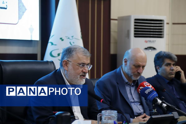 آغاز به‌کار نشست مشترک مدیران مناطق با استاندار تهران 