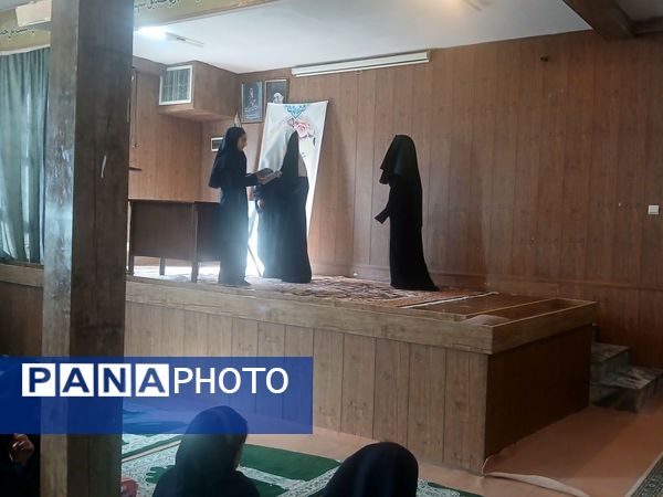 خلاقیت در تدریس درس دینی در دبیرستان دخترانه انیس خوش قدم 